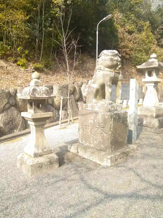 神前神社の狛犬