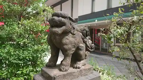 成子天神社の狛犬