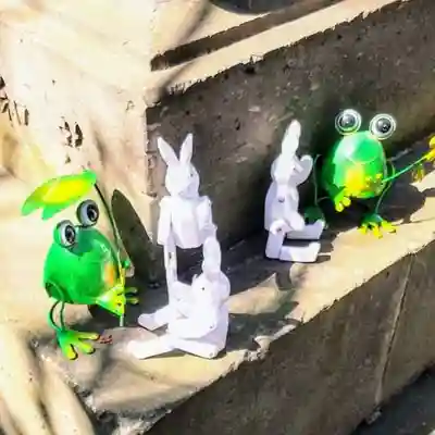 彌彦神社　(伊夜日子神社)の像