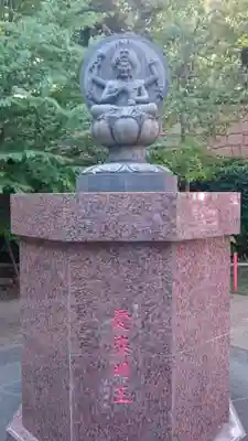 瀧泉寺(目黒不動尊)の仏像