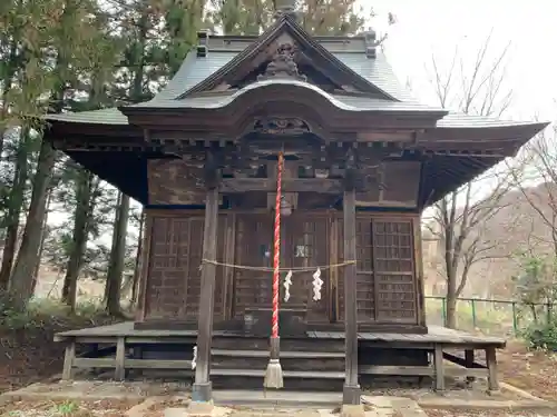 諏訪神社の本殿・本堂