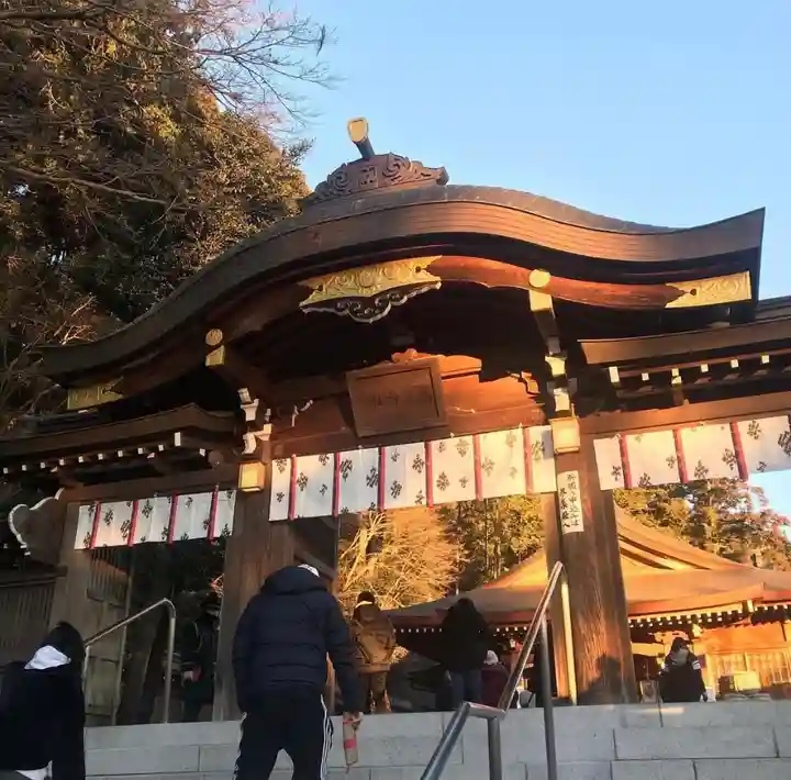 高麗神社の山門・神門