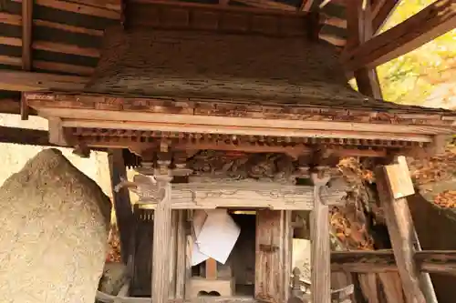 三輪神社の末社・摂社