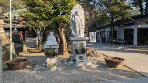 遍照院の{uncategorized: "未分類", other: "その他", undefined: "問題あり", building: "その他建物", grave: "お墓", sacred_gate: "鳥居", guardian: "狛犬", statue: "像", buddha: "仏像", history: "歴史", nature: "自然", garden: "庭園", animal: "動物", pagoda: "塔", temizu: "手水舎", mountain_gate: "山門・神門", sanctuary: "本殿・本堂", subordinate: "末社・摂社", art: "芸術", scenery: "景色", jizo: "地蔵", ema: "絵馬", goshuin: "御朱印", omikuji: "おみくじ", items: "授与品その他", amulet: "お守り", goshuincho: "御朱印帳", eats: "食事", festival: "お祭り", votive_dance: "神楽", shichigosan: "七五三参", wedding: "結婚式", experience: "体験その他", initially: "初詣", around: "周辺", anti_infection: "感染症対策"}