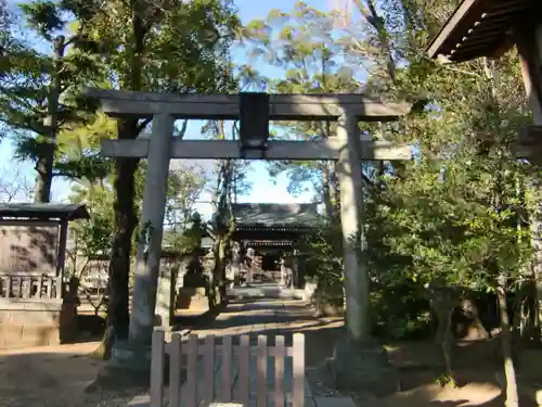 白幡天神社の鳥居