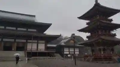 成田山新勝寺の本殿・本堂