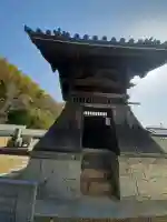 西光寺の{uncategorized: "未分類", other: "その他", undefined: "問題あり", building: "その他建物", grave: "お墓", sacred_gate: "鳥居", guardian: "狛犬", statue: "像", buddha: "仏像", history: "歴史", nature: "自然", garden: "庭園", animal: "動物", pagoda: "塔", temizu: "手水舎", mountain_gate: "山門・神門", sanctuary: "本殿・本堂", subordinate: "末社・摂社", art: "芸術", scenery: "景色", jizo: "地蔵", ema: "絵馬", goshuin: "御朱印", omikuji: "おみくじ", items: "授与品その他", amulet: "お守り", goshuincho: "御朱印帳", eats: "食事", festival: "お祭り", votive_dance: "神楽", shichigosan: "七五三参", wedding: "結婚式", experience: "体験その他", initially: "初詣", around: "周辺", anti_infection: "感染症対策"}