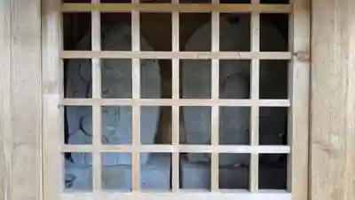 上札内神社の仏像