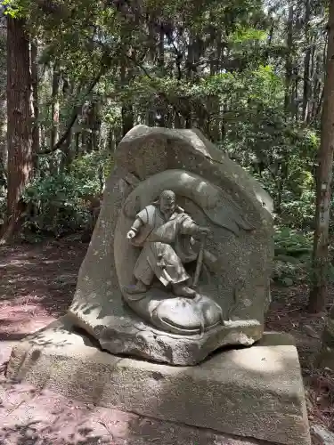 鹿島神宮の{uncategorized: "未分類", other: "その他", undefined: "問題あり", building: "その他建物", grave: "お墓", sacred_gate: "鳥居", guardian: "狛犬", statue: "像", buddha: "仏像", history: "歴史", nature: "自然", garden: "庭園", animal: "動物", pagoda: "塔", temizu: "手水舎", mountain_gate: "山門・神門", sanctuary: "本殿・本堂", subordinate: "末社・摂社", art: "芸術", scenery: "景色", jizo: "地蔵", ema: "絵馬", goshuin: "御朱印", omikuji: "おみくじ", items: "授与品その他", amulet: "お守り", goshuincho: "御朱印帳", eats: "食事", festival: "お祭り", votive_dance: "神楽", shichigosan: "七五三参", wedding: "結婚式", experience: "体験その他", initially: "初詣", around: "周辺", anti_infection: "感染症対策"}