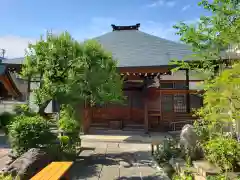 鳳林寺の本殿