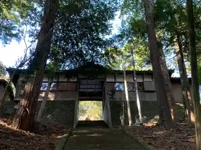 村檜神社の山門・神門