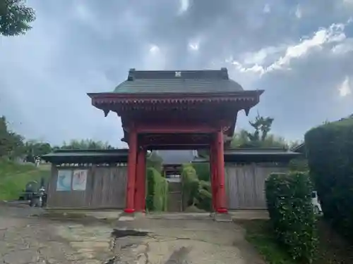 安立寺の山門