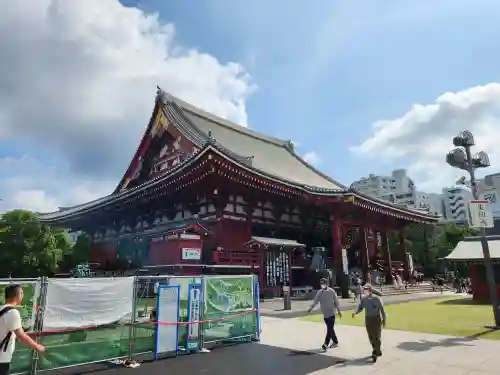 浅草寺の本殿