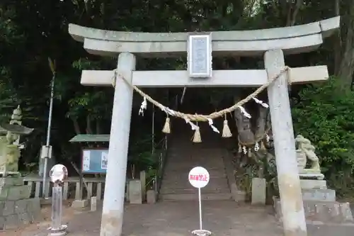 新宮神社の鳥居