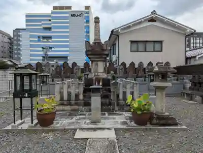 誠心院（東北寺誠心院）の塔