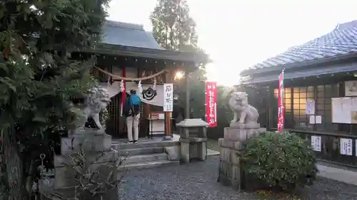 鎌達稲荷神社の本殿