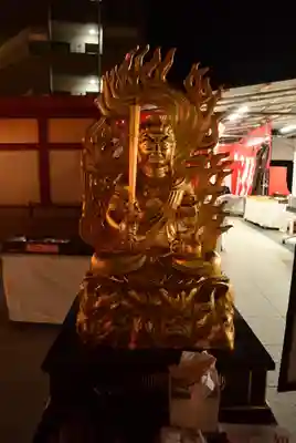 成田山横浜別院延命院の仏像