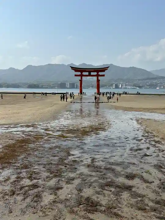 厳島神社(広島県)