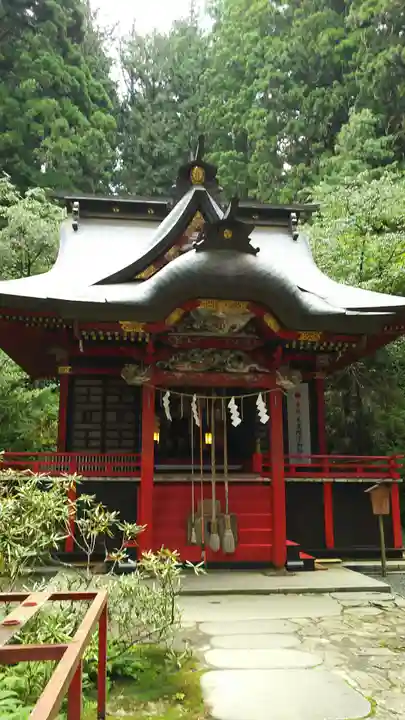 花園神社の本殿・本堂