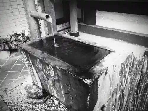 心城院の手水舎