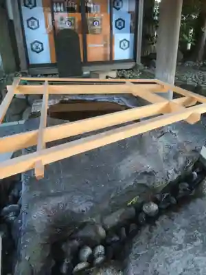 伊勢山皇大神宮の手水舎