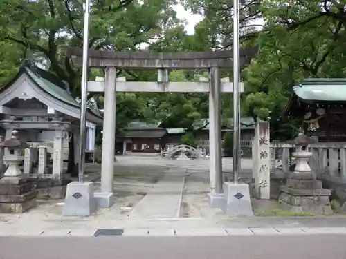 堤治神社の鳥居