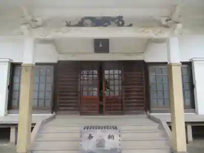 法善寺の本殿・本堂