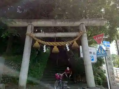 狭山八幡神社の鳥居