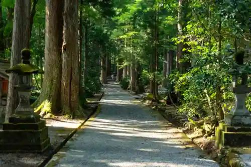 雄山神社中宮祈願殿(富山県)