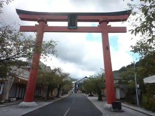 祐徳稲荷神社の鳥居