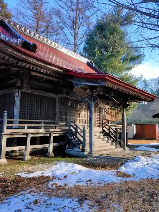 巻堀神社の本殿・本堂