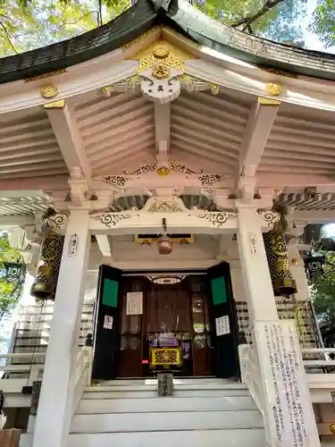 豊川稲荷東京別院の本殿・本堂