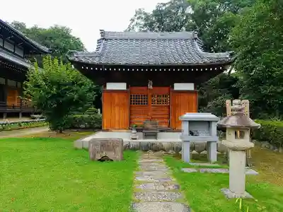 蓮華寺の末社・摂社