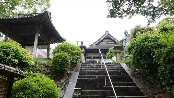 八坂寺(愛媛県)