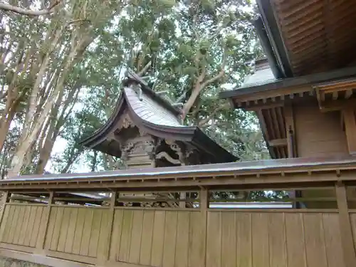 掘出神社の本殿