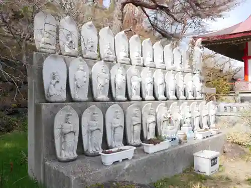 観音寺（善光寺大本願別院）の仏像