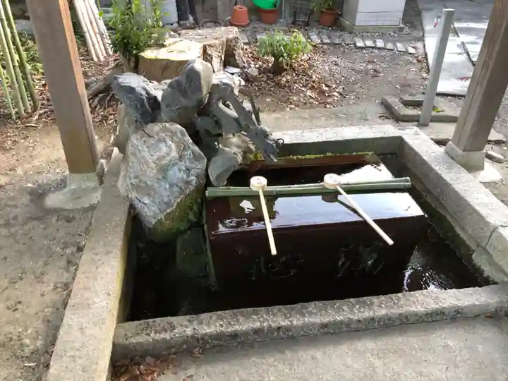 坂田神明宮の手水舎