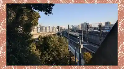 赤羽八幡神社の{uncategorized: "未分類", other: "その他", undefined: "問題あり", building: "その他建物", grave: "お墓", sacred_gate: "鳥居", guardian: "狛犬", statue: "像", buddha: "仏像", history: "歴史", nature: "自然", garden: "庭園", animal: "動物", pagoda: "塔", temizu: "手水舎", mountain_gate: "山門・神門", sanctuary: "本殿・本堂", subordinate: "末社・摂社", art: "芸術", scenery: "景色", jizo: "地蔵", ema: "絵馬", goshuin: "御朱印", omikuji: "おみくじ", items: "授与品その他", amulet: "お守り", goshuincho: "御朱印帳", eats: "食事", festival: "お祭り", votive_dance: "神楽", shichigosan: "七五三参", wedding: "結婚式", experience: "体験その他", initially: "初詣", around: "周辺", anti_infection: "感染症対策"}