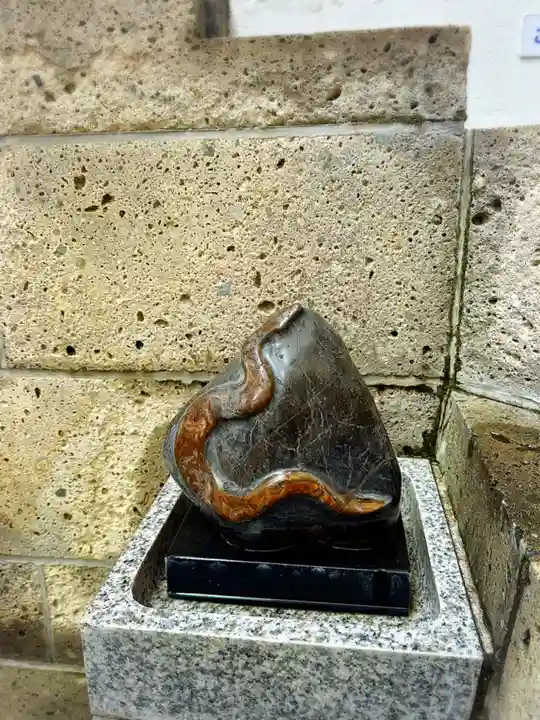 金蛇水神社(仙台一番町分霊社)の狛犬