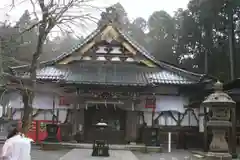 久遠寺の本殿