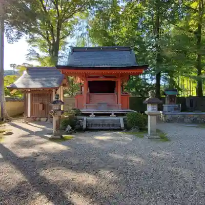 多田神社の末社・摂社