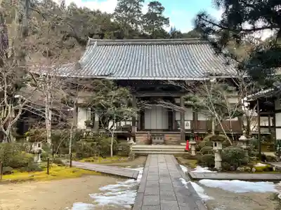 西明寺の本殿・本堂