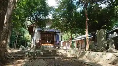 爾自神社の本殿・本堂