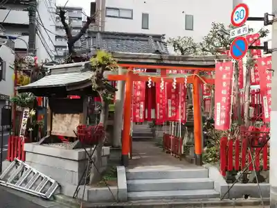 装束稲荷神社(王子稲荷神社境外摂社)(東京都)