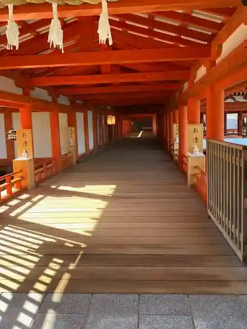 厳島神社(広島県)