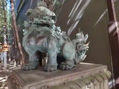 花園神社の狛犬