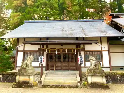 飛驒護國神社の末社・摂社