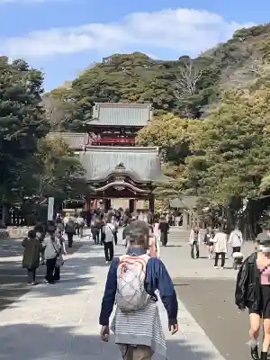 鶴岡八幡宮の{uncategorized: "未分類", other: "その他", undefined: "問題あり", building: "その他建物", grave: "お墓", sacred_gate: "鳥居", guardian: "狛犬", statue: "像", buddha: "仏像", history: "歴史", nature: "自然", garden: "庭園", animal: "動物", pagoda: "塔", temizu: "手水舎", mountain_gate: "山門・神門", sanctuary: "本殿・本堂", subordinate: "末社・摂社", art: "芸術", scenery: "景色", jizo: "地蔵", ema: "絵馬", goshuin: "御朱印", omikuji: "おみくじ", items: "授与品その他", amulet: "お守り", goshuincho: "御朱印帳", eats: "食事", festival: "お祭り", votive_dance: "神楽", shichigosan: "七五三参", wedding: "結婚式", experience: "体験その他", initially: "初詣", around: "周辺", anti_infection: "感染症対策"}