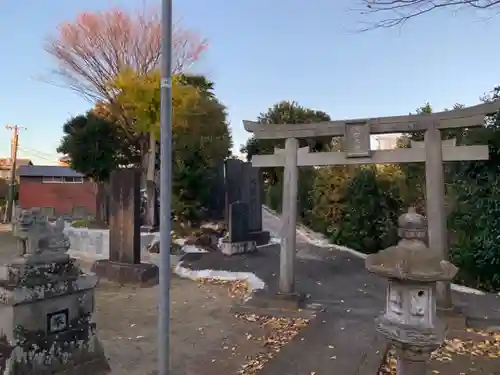 白山神社の鳥居