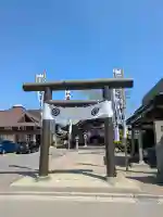 亀田龍神社の{uncategorized: "未分類", other: "その他", undefined: "問題あり", building: "その他建物", grave: "お墓", sacred_gate: "鳥居", guardian: "狛犬", statue: "像", buddha: "仏像", history: "歴史", nature: "自然", garden: "庭園", animal: "動物", pagoda: "塔", temizu: "手水舎", mountain_gate: "山門・神門", sanctuary: "本殿・本堂", subordinate: "末社・摂社", art: "芸術", scenery: "景色", jizo: "地蔵", ema: "絵馬", goshuin: "御朱印", omikuji: "おみくじ", items: "授与品その他", amulet: "お守り", goshuincho: "御朱印帳", eats: "食事", festival: "お祭り", votive_dance: "神楽", shichigosan: "七五三参", wedding: "結婚式", experience: "体験その他", initially: "初詣", around: "周辺", anti_infection: "感染症対策"}